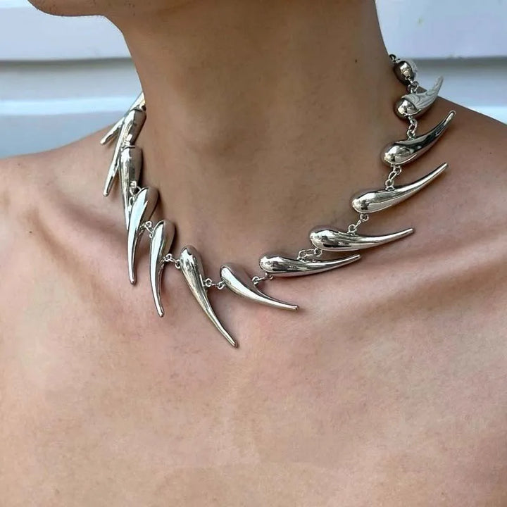 Ashen Claw Choker